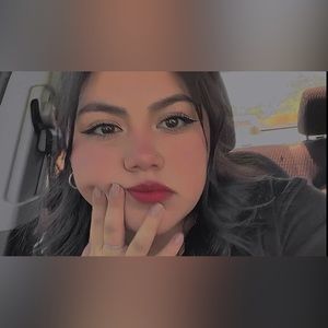 Meet your Posher, Debany